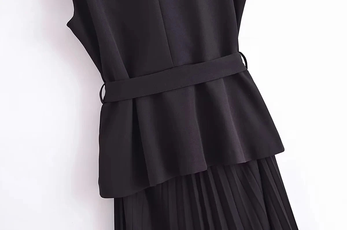PLEATED VEST LONG DRESS - SOMIHAE